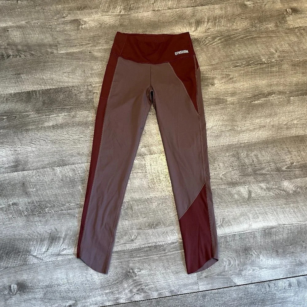 GYMSHARK Legacy Euphoria Leggings in Mauve / Red / Pink Size Small - Raw Hem